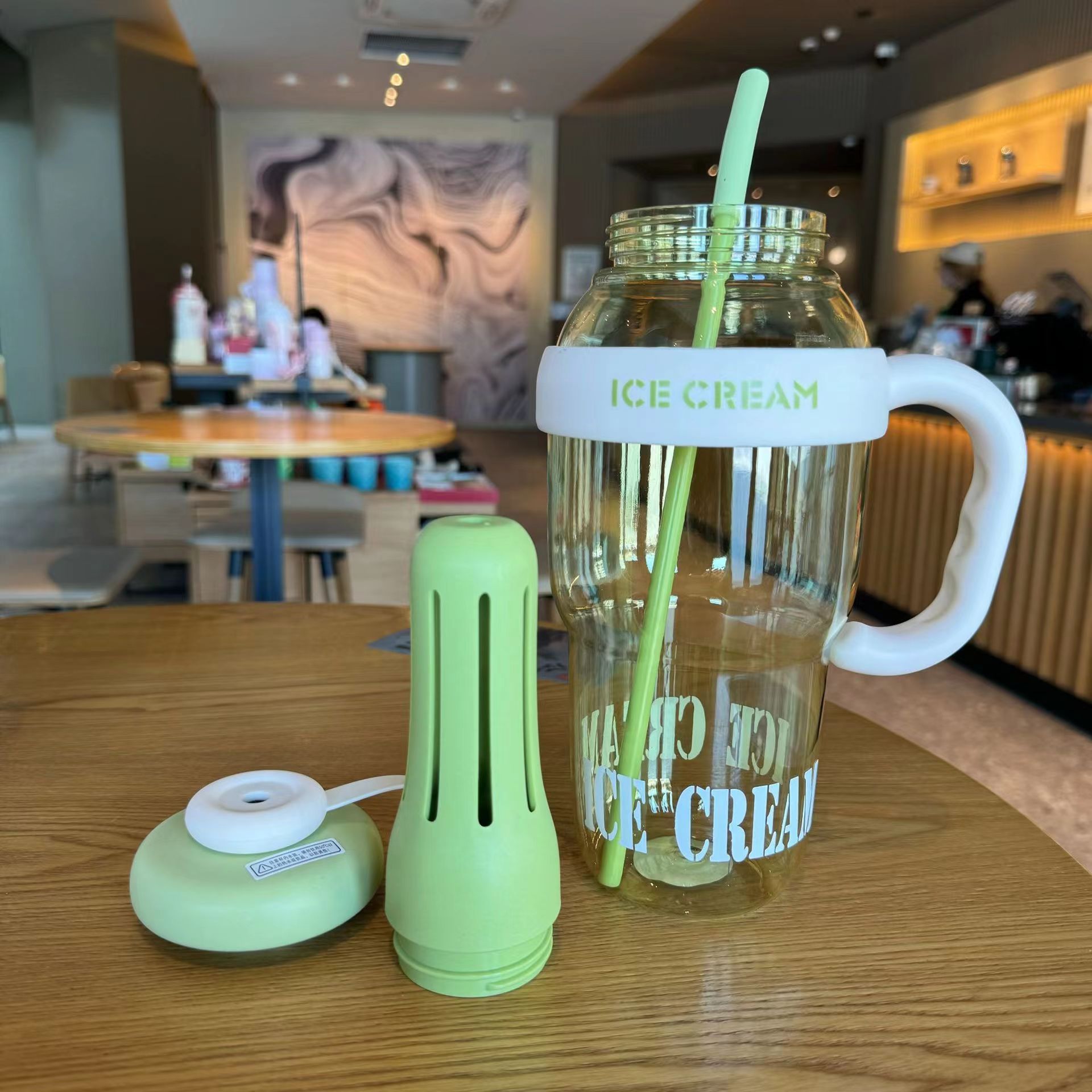 1100/1300 ML Cute Water Bottle - Sports Equipment 8 Year Old 评论和价格